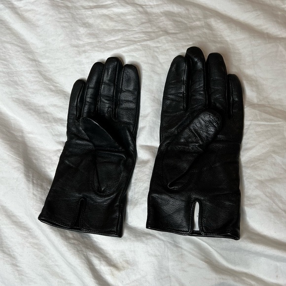 Hugo Boss Mens Leather Gloves - Picture 2 of 7